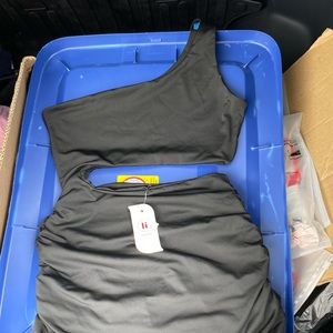 Black One Shoulder Cropped dress